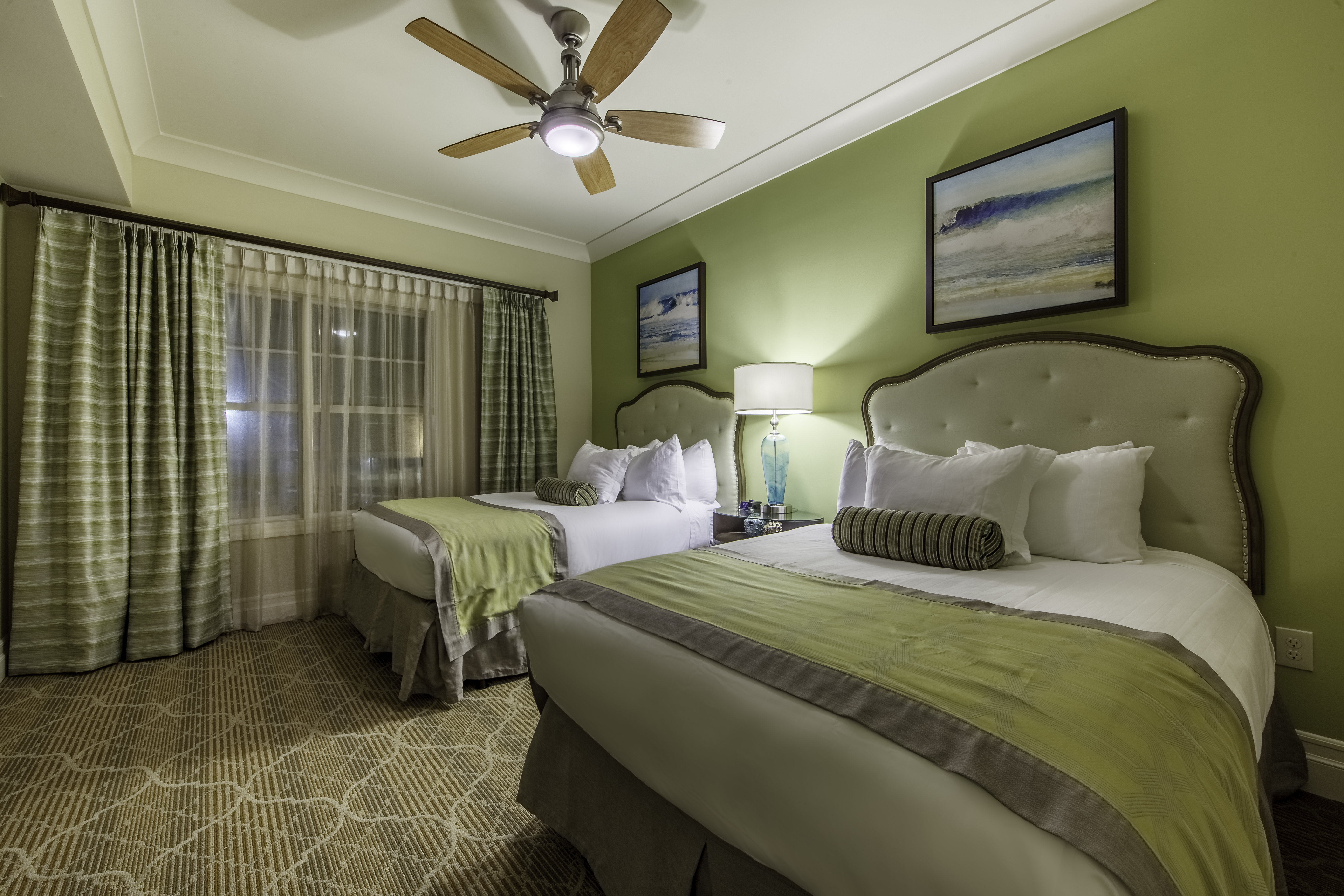 HOLIDAY INN CLUB VAC SOUTH BCH-guestroom-Signature Collection guest bedroom.jpg