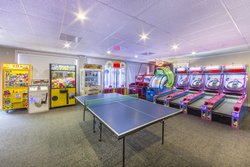  - Holiday Inn Club Vacations Oak N' Spruce Resort South Lee