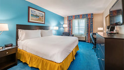  - Holiday Inn Express & Suites Kendall Airport Miami