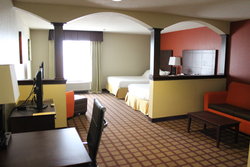  - Holiday Inn Express & Suites Algonquin