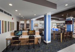  - Holiday Inn Express & Suites West Des Moines