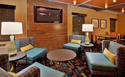  - Holiday Inn Express & Suites North Kansas City - I-29 & I-35, Exit 6