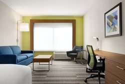  - Holiday Inn Express & Suites Wilder - I-275, Exit 77