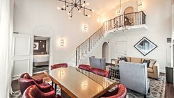  - InterContinental Hotel Chicago