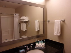  - Holiday Inn Express & Suites Roselle