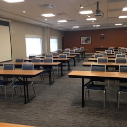  - Holiday Inn Express & Suites South Perrysburg - I-475, Exit 2