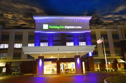 - Holiday Inn Express & Suites South Perrysburg - I-475, Exit 2