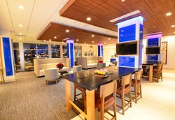  - Holiday Inn Express & Suites South Perrysburg - I-475, Exit 2