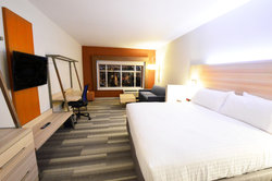  - Holiday Inn Express & Suites South Perrysburg - I-475, Exit 2
