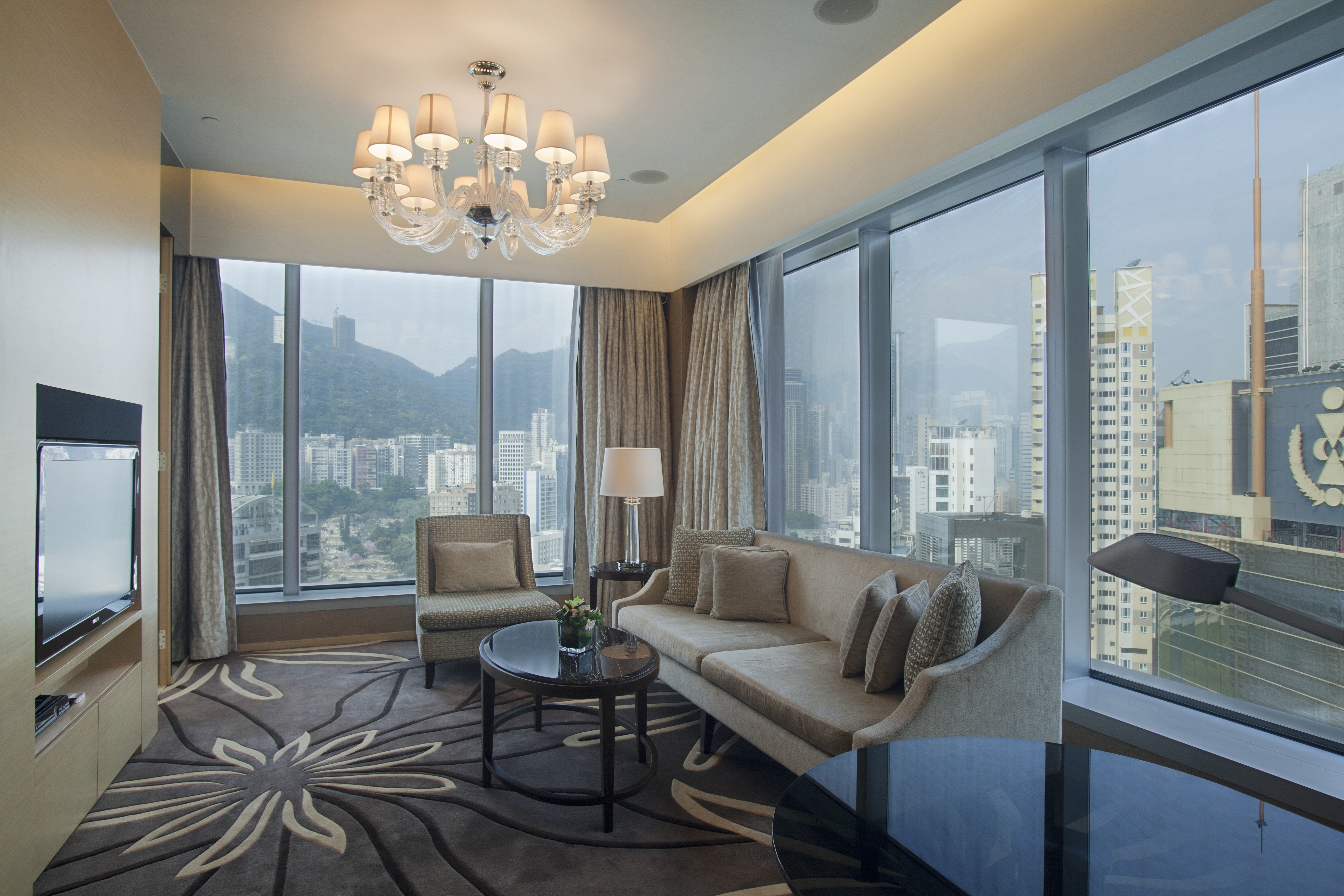 CROWNE PLAZA CAUSEWAY BY IHG-guestroom-Suite.jpg