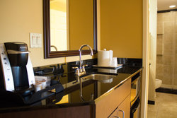  - Holiday Inn Express Historic District Savannah - I-16, Exit 167