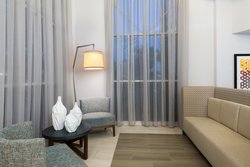  - Holiday Inn Express Miami Airport Doral