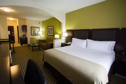  - Holiday Inn Express & Suites Nacogdoches