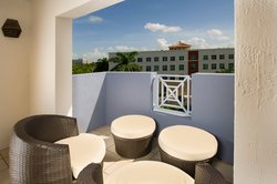  - Holiday Inn Airport Doral