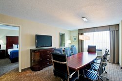  - Holiday Inn & Suites Downtown Winnipeg