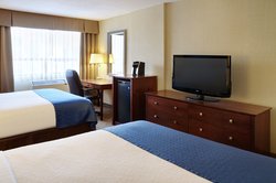  - Holiday Inn & Suites Downtown Winnipeg