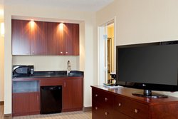  - Holiday Inn & Suites Downtown Winnipeg