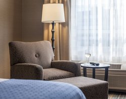  - Holiday Inn East Hartford - I-84, Exit 53 & 54