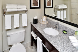  - Holiday Inn Express & Suites Airport Tampa