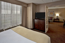  - Holiday Inn & Suites Elgin - I-90, Exit 54
