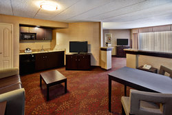  - Holiday Inn & Suites Elgin - I-90, Exit 54
