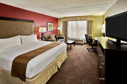  - Holiday Inn & Suites Elgin - I-90, Exit 54