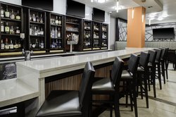  - Holiday Inn Wine Country Windsor