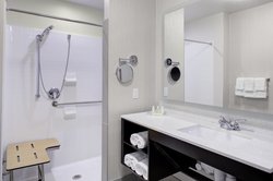  - Holiday Inn Wine Country Windsor