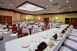  - Holiday Inn Boardman - I-680, Exit 11