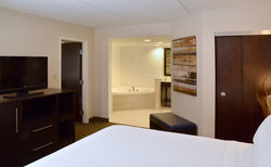  - Holiday Inn Boardman - I-680, Exit 11