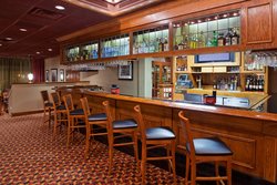  - Holiday Inn Boardman - I-680, Exit 11