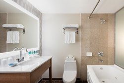  - Holiday Inn Express Union Street Brooklyn New York