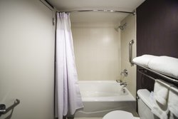  - Crowne Plaza Hotel Saddle Brook - I-80, Exit 62 & 62A