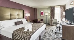  - Crowne Plaza Hotel Saddle Brook - I-80, Exit 62 & 62A