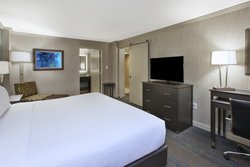  - Holiday Inn City Center Columbus - I-71, Exit 108