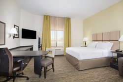 - Candlewood Suites North Pueblo - I-25, Exit 102