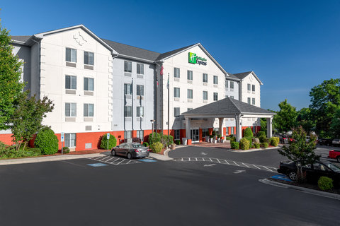 Enjoy a perfect location and stunning views while staying with us!