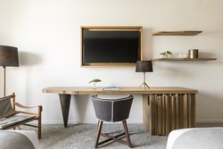  - Kimpton La Peer Hotel West Hollywood