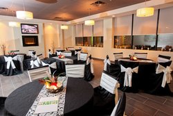  - Holiday Inn & Suites Ambassador Bridge Windsor