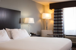  - Holiday Inn Express Le Claire - I-80, Exit 306