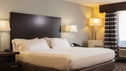  - Holiday Inn Express Le Claire - I-80, Exit 306