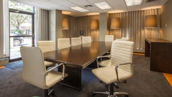  - Holiday Inn Downtown Rochester - I-490, Exit 13