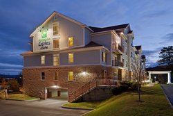  - Holiday Inn Express & Suites White River Junction