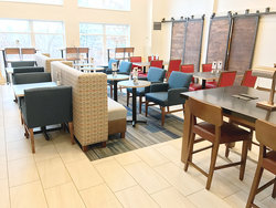  - Holiday Inn Express & Suites White River Junction