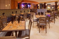  - Holiday Inn North Fort Worth - I-35, Exit 56A