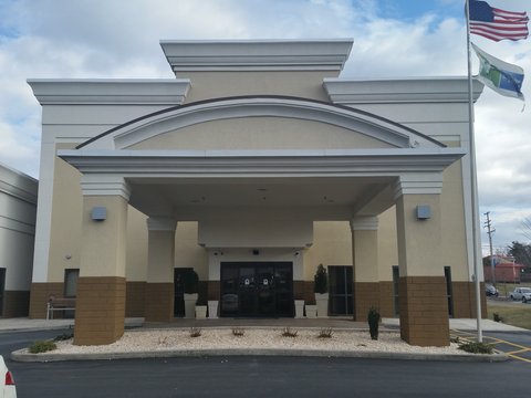 Welcome! To our recently renovated hotel (2019)