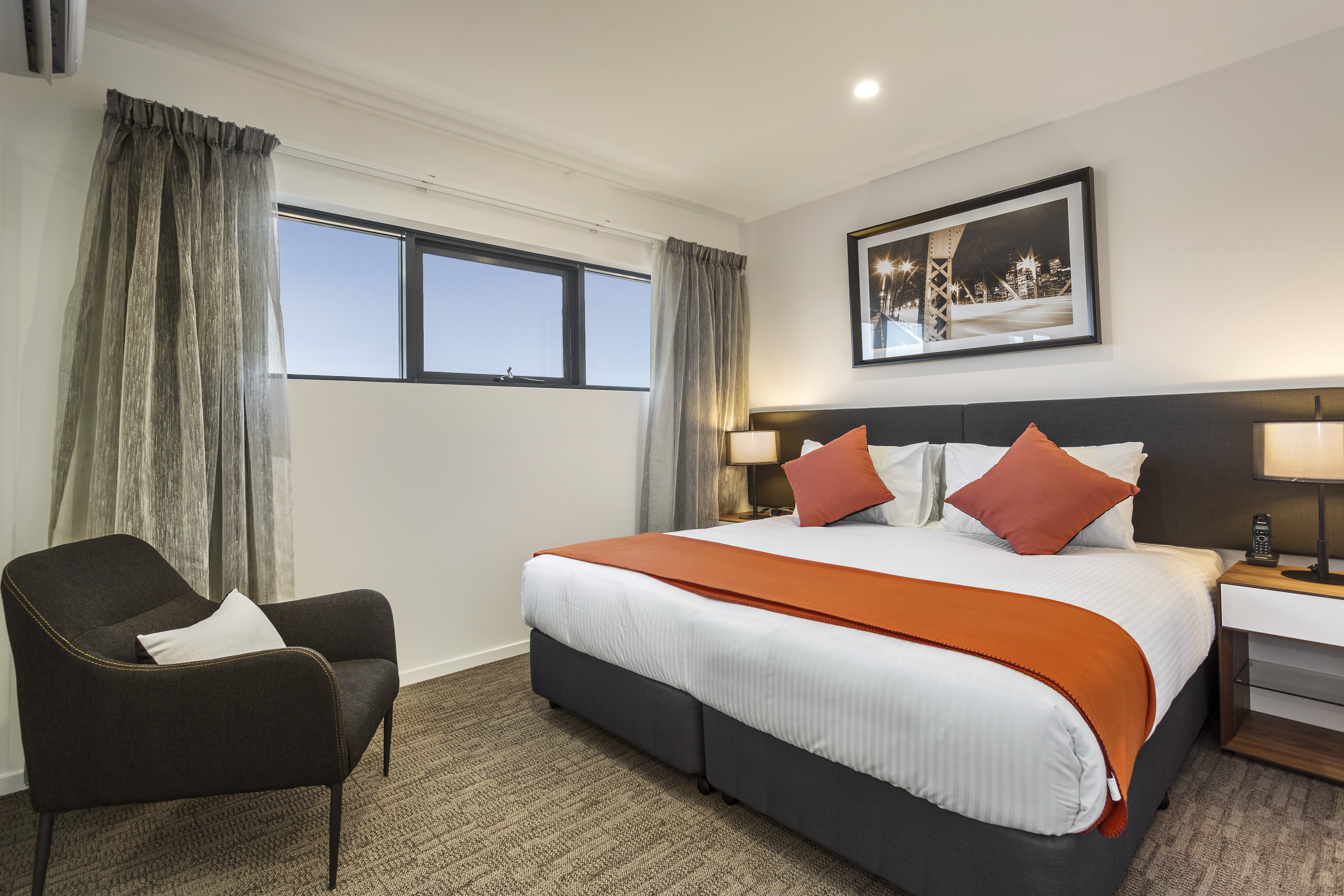 QUEST WOOLLOONGABBA-guestroom-1,2 and 3 Bedroom Apartment.jpg