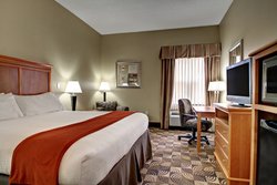  - Holiday Inn Express Hurricane Mills - I-40, Exit 143