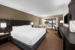  - Holiday Inn at Six Flags Eureka