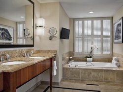  - Loews New Orleans Hotel